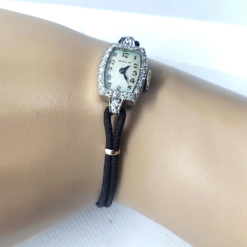 Platinum & Diamond Watch Lady Hamilton - Picture 12 of 12